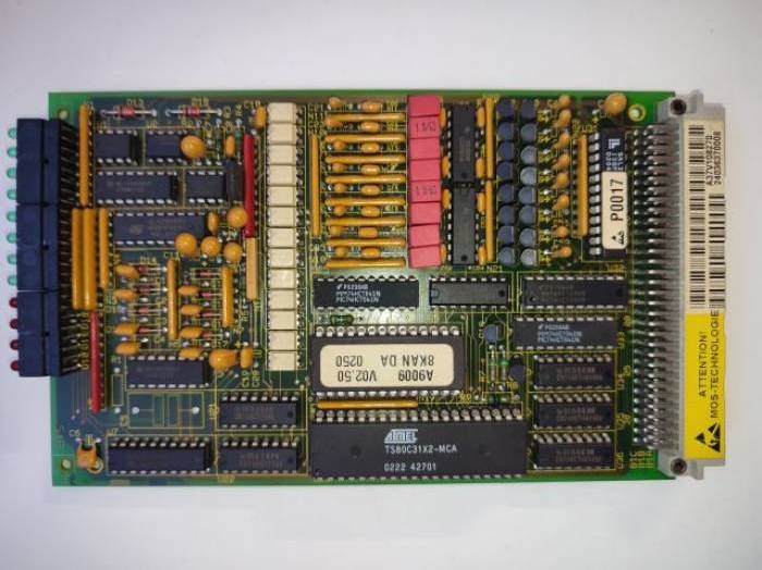 Card Board A37V108270 Pic 1