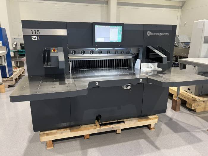 Baumann Perfecta 115 Paper Cutting Machine Pic 1