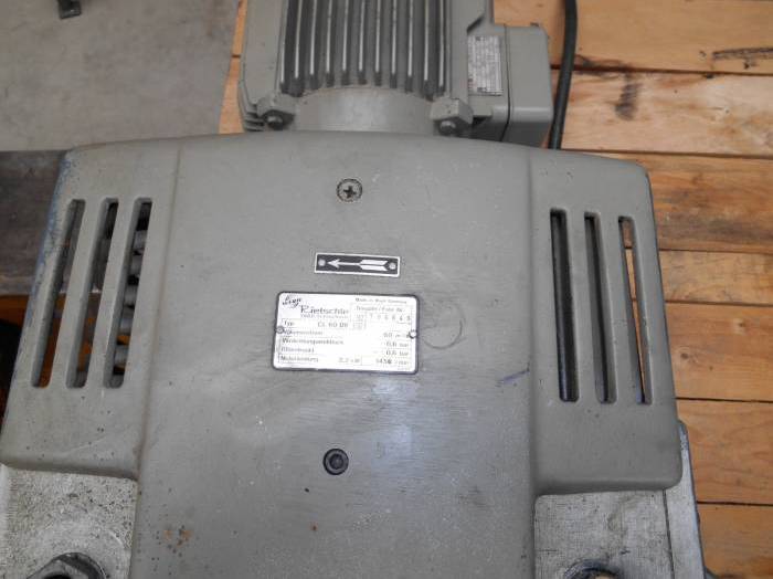 Becker and Rietschle vacuum compressores Pic 9