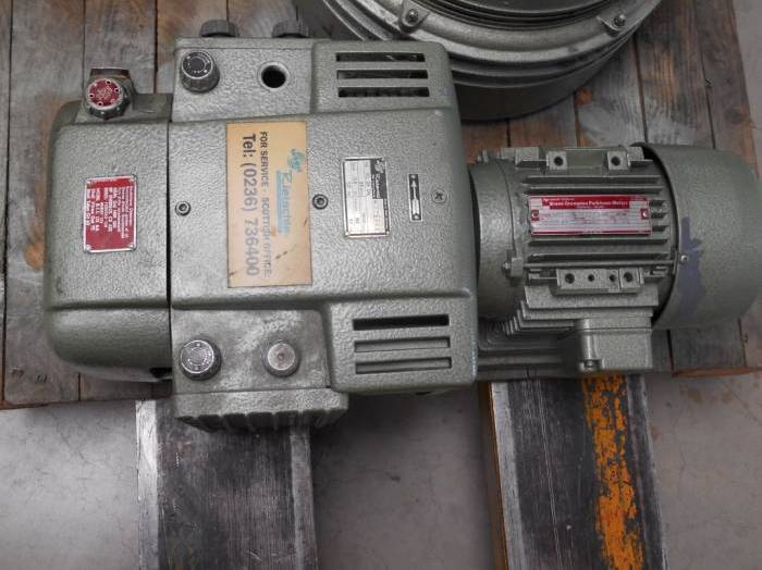 Becker and Rietschle vacuum compressores Pic 5
