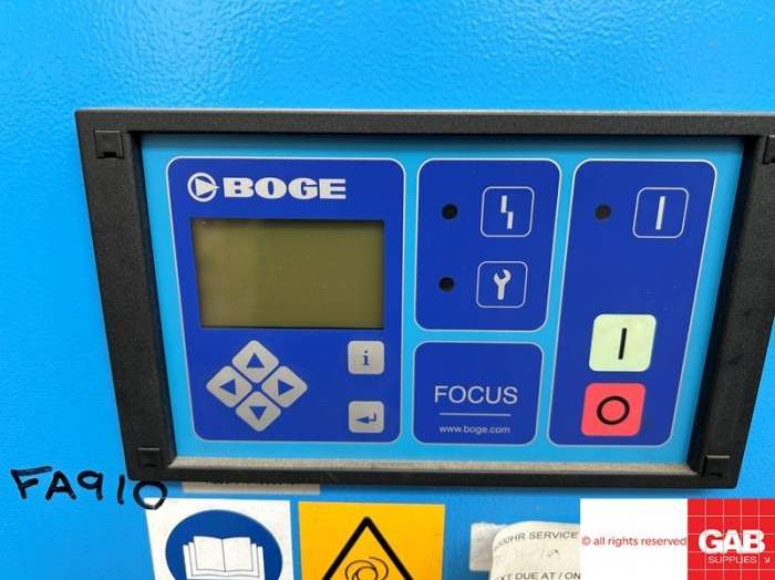 Boge C30 FD - Air Compressor with Dryer Pic 4