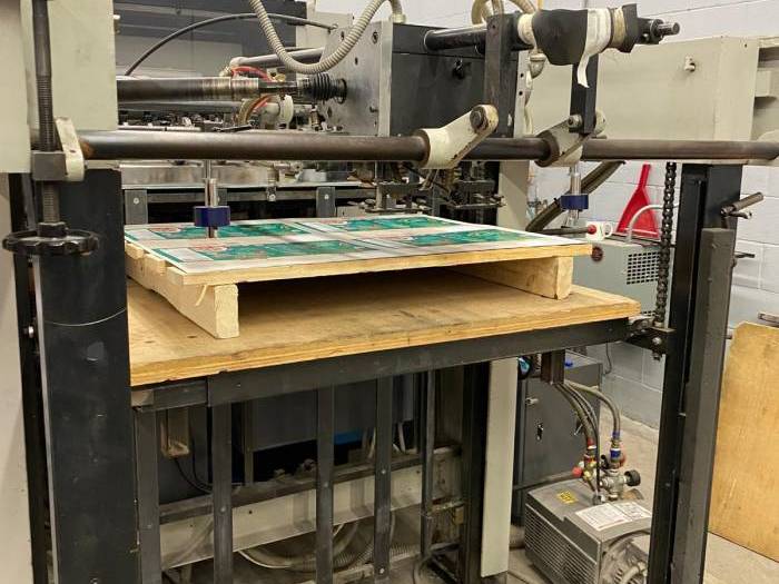 Brausse Eterna PE 1050 S Automatic Die Cutter Pic 3