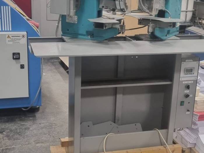 CMC MVR - Pneumatic Riveting Machine Pic 2