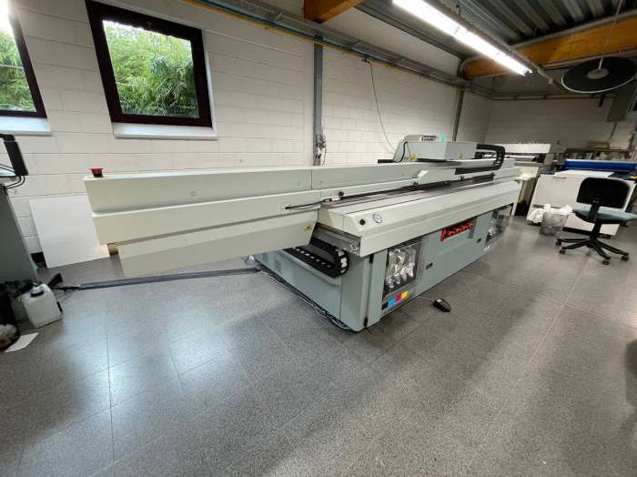 Canon Océ Arizona 660 GT UV flatbed printer Pic 2
