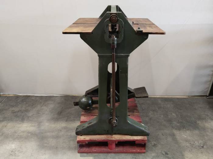 Creasing Machine Pic 2