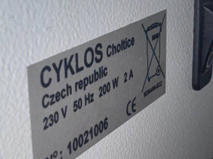 Cyklos GPM 450SA Semi Automatic Programmable Creaser Pic 5