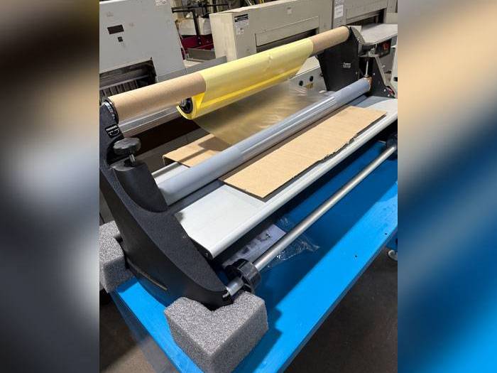 Daige Quickmount 4 - 38  Cold Laminator Pic 1