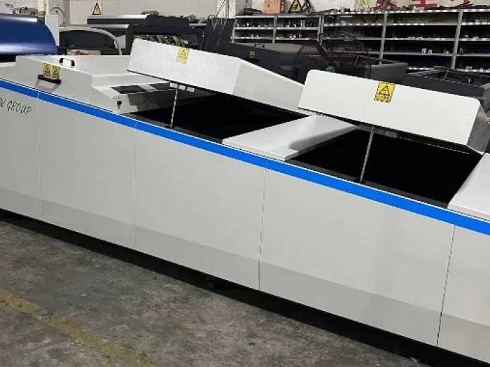 EUV 1060 High Speed Spot UV Coating Machine Pic 1