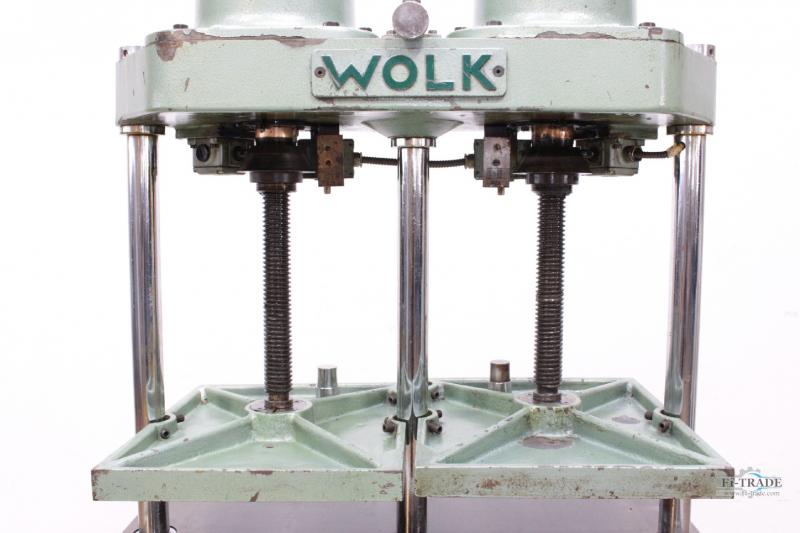 Twin Press Wolk SP Pic 3