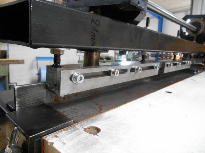 Gämmerler-SD 90-Universal punch and locking device Pic 2
