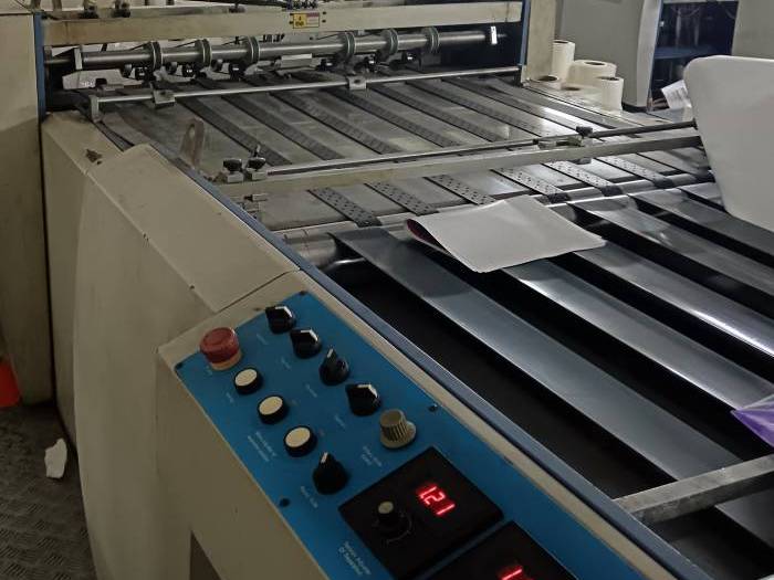 Guangming SW 1050 G Automatic Thermal Film Laminator Pic 6