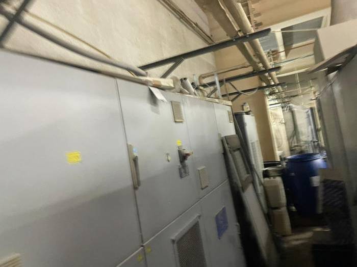 Heidelberg CD 102-5 LX2 UV Hybrid Pic 16