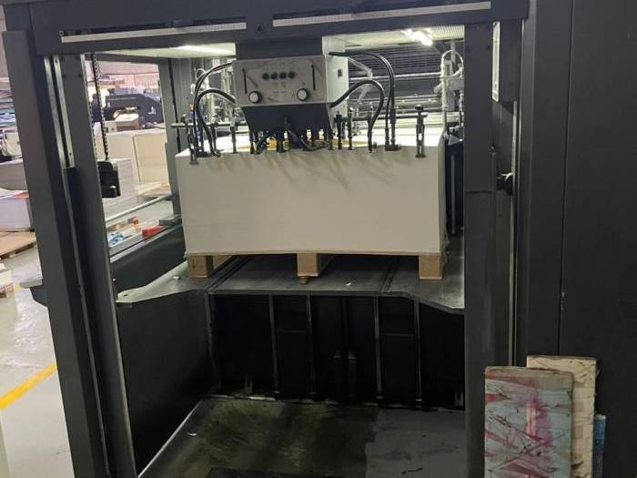 Heidelberg CD 102-5 LX2 UV Hybrid Pic 11