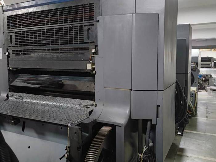 Heidelberg CD 102-4 Post Drupa Model Pic 4