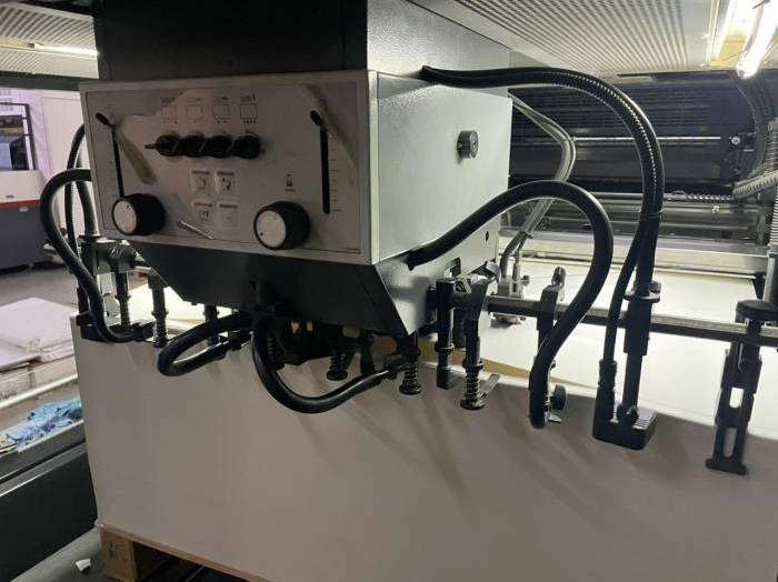 Heidelberg CD 102-5 LX2 UV Hybrid Pic 13