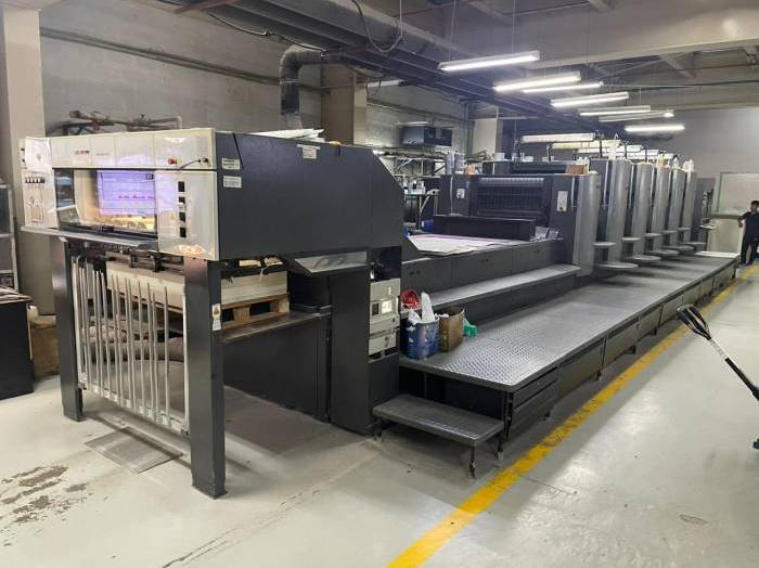 Heidelberg CD 102-5 LX2 UV Hybrid Pic 1