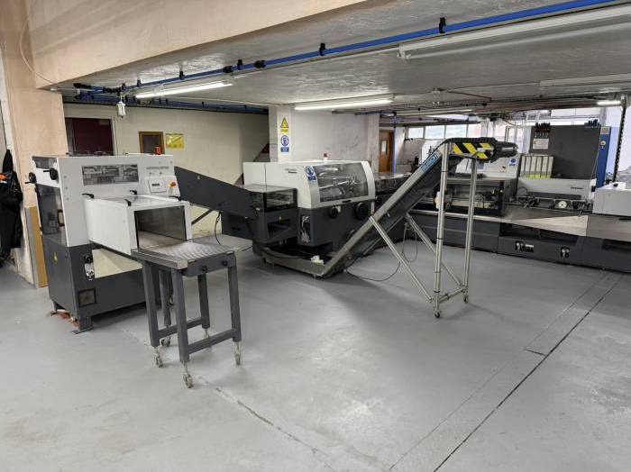 Heidelberg StitchMaster ST350 – 3 Feeders   Cover Feed Pic 2