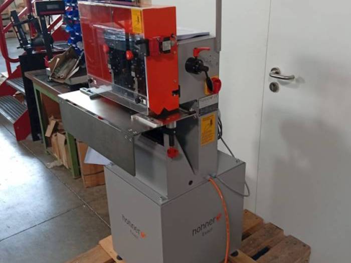Hohner Exact Wire stitcher Pic 3