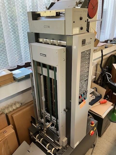 Horizon AC-6000 collator Pic 2