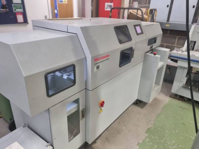 Horizon HT 30 C Three-Knife Trimmer Pic 1
