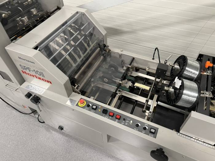 Horizon MC-80a   SPF-10II   FC-10II Booklet Making Lin Pic 9