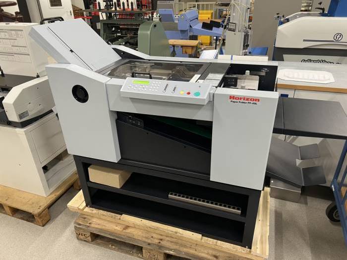 Horizon PF-40L Automatic Folding Machine Pic 2
