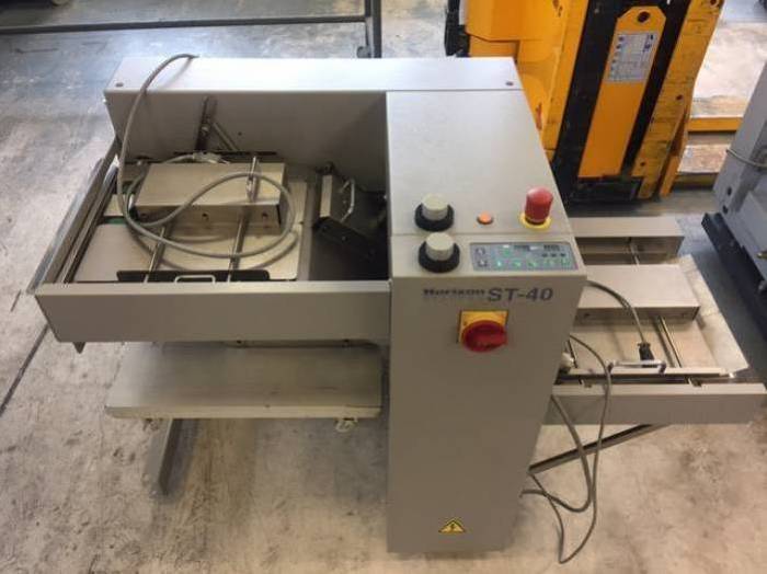 Horizon ST-40 horizontal conveyor Pic 2