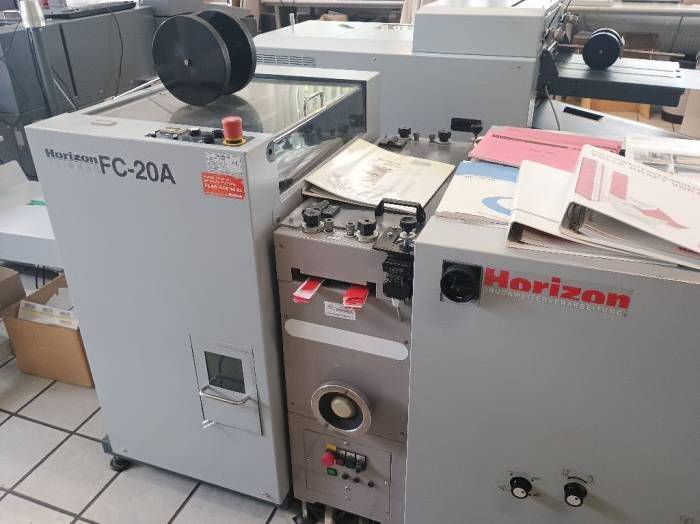 Horizon VAC 100 Booklet Maker Line with Pressing Unit Pic 5
