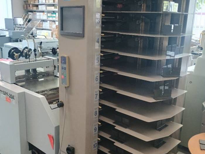 Horizon VAC 100 Booklet Maker Line with Pressing Unit Pic 1
