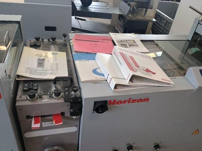 Horizon VAC 100 Booklet Maker Line with Pressing Unit Pic 4