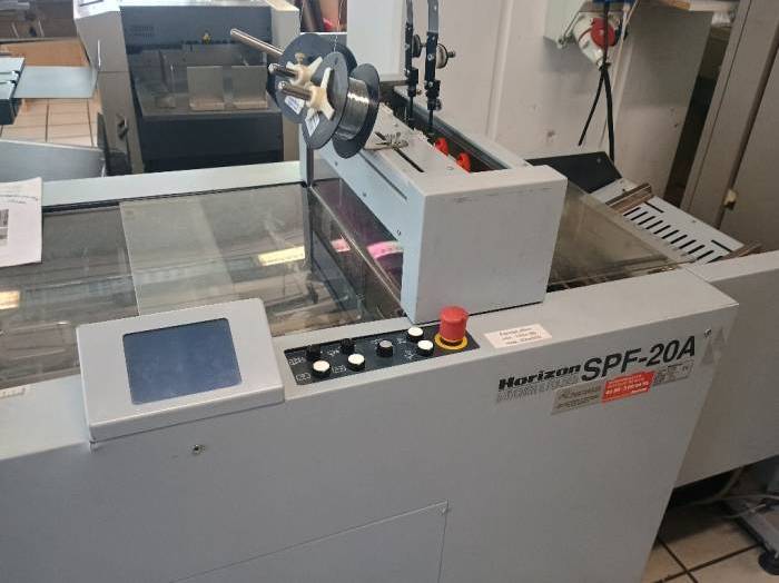 Horizon VAC 100 Booklet Maker Line with Pressing Unit Pic 3