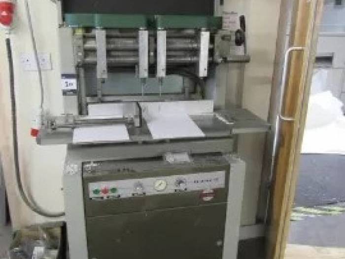 IRAM 16 - Four Headed Paper Drill Machine Pic 2