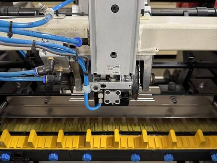 James Burn BB 43H WireO Binding machine Pic 4
