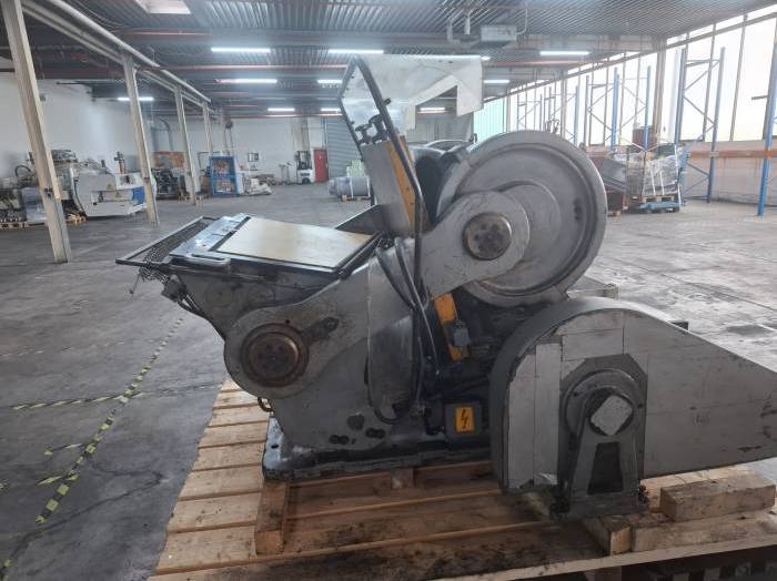Kerma 102 Die-Cutter Pic 11