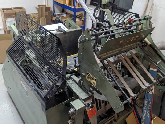 Kluge Embossing - Stamping Machine Pic 1