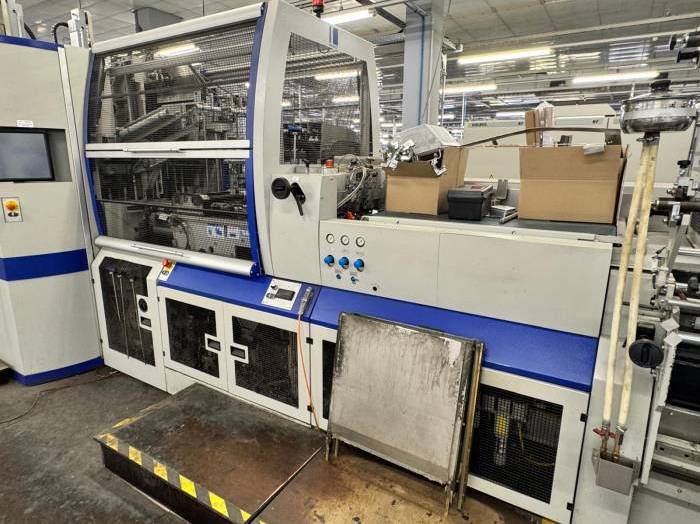 Kolbus BF 530 casing-in   KM 600 Book Block Preparatio Pic 5