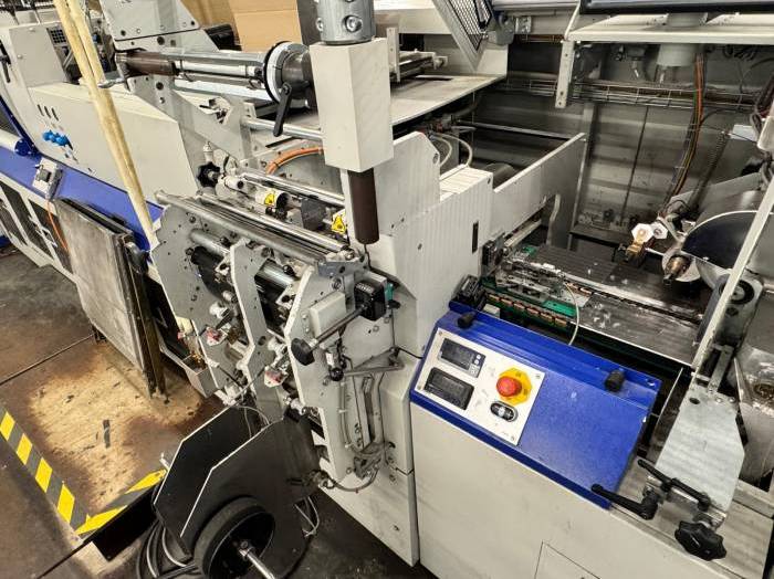 Kolbus BF 530 casing-in   KM 600 Book Block Preparatio Pic 4