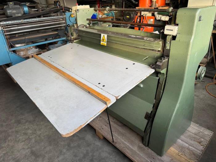 Kolbus KS Cloth cutter Pic 4
