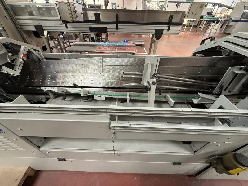 Kolbus ZU 840 Feeders for Gathering mach Pic 7