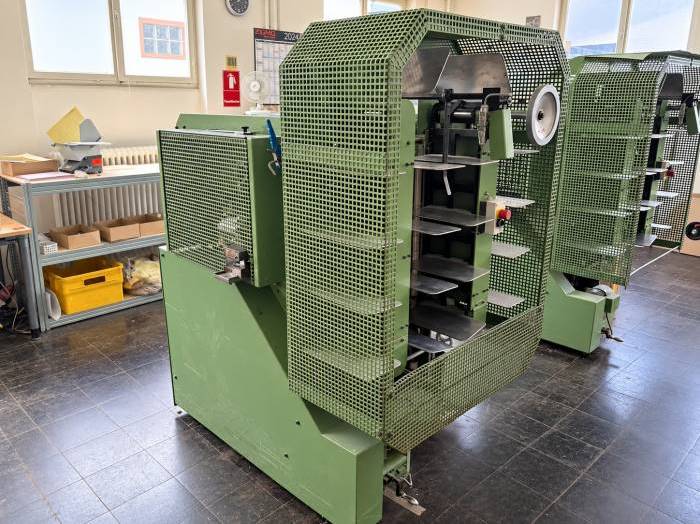 Kugler 341-2 Auto-Punch Machine Pic 3