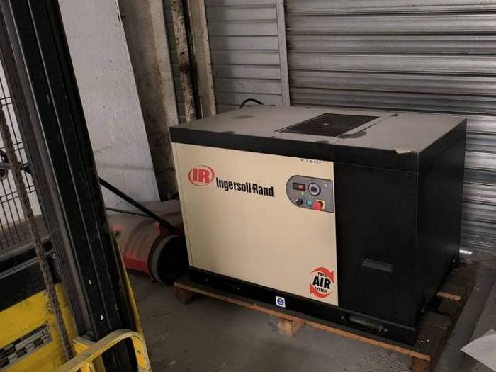 Lavoie VA Automatic die-cutter Pic 6