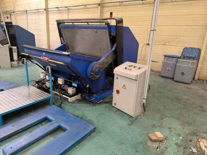 Lavoie VA Automatic die-cutter Pic 12