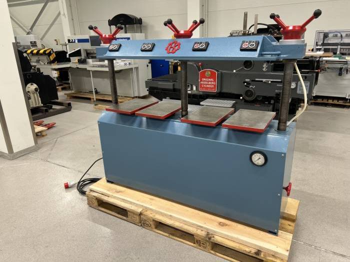 Lechner IV B Hydraulic Bookbinding Press Pic 3