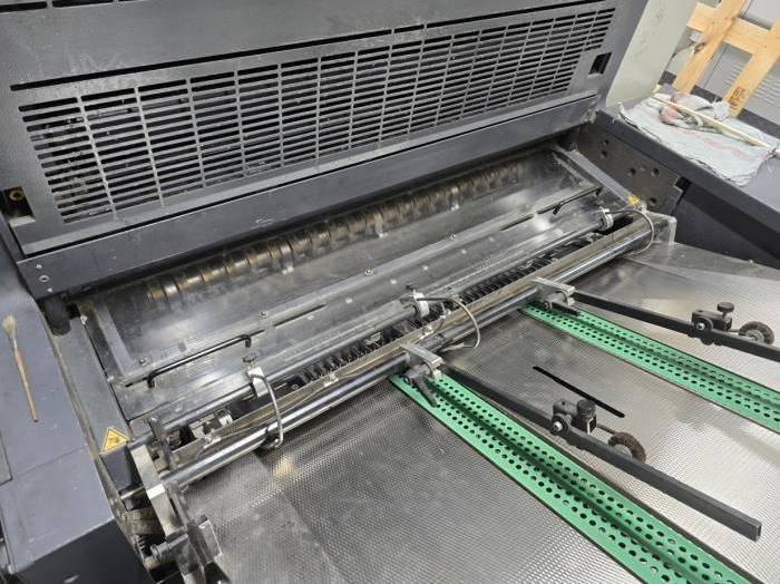 Man Roland 704 LV Pic 3