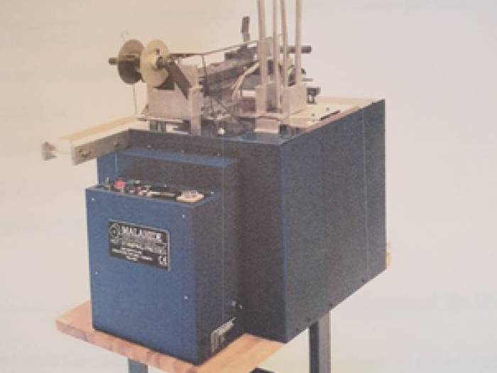 Malhide E4-CC - Plastic Card Foiling Press Pic 11