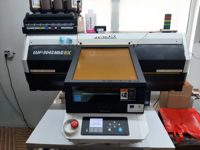 Mimaki UJF-3042 MkII Series UV LED printer Pic 8