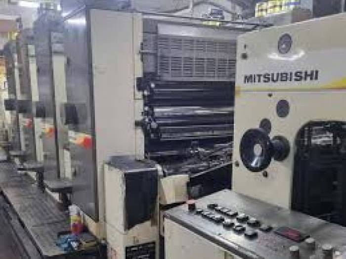 Image1 Mitsubishi  2F-4