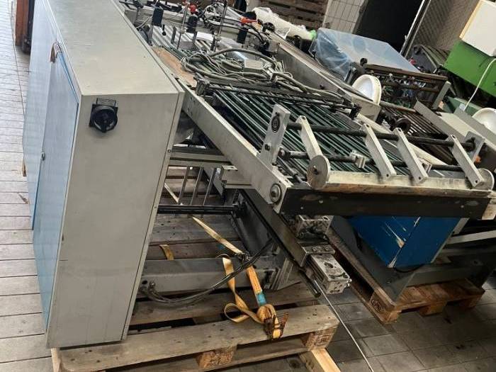 Muller Martini 2088 Inline Sheeter with Unistack 2000 Pic 3