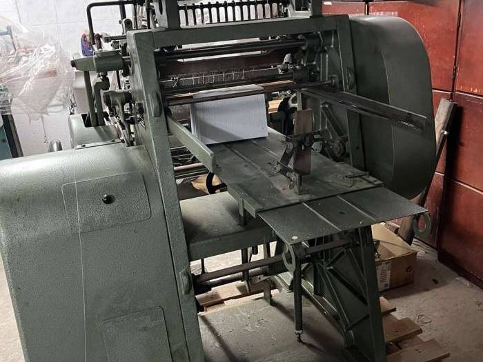 Image1 Muller Martini sewing machine