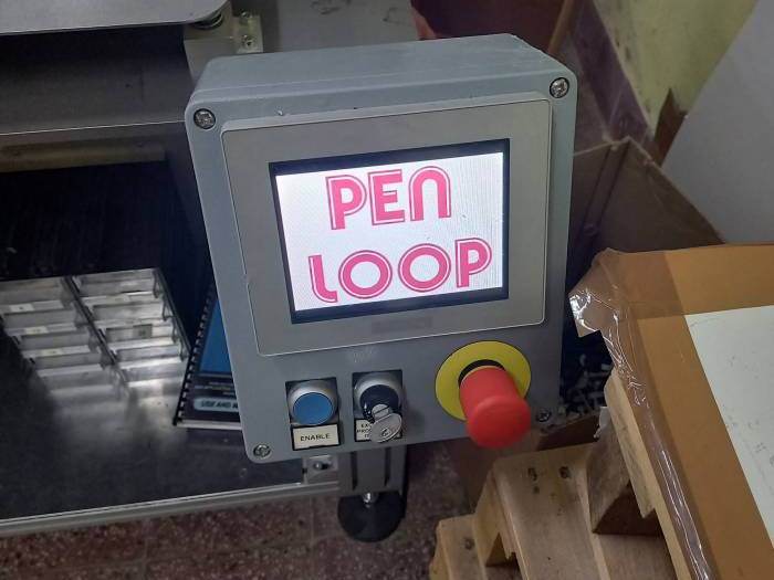Peroni Pen Loop Pic 11